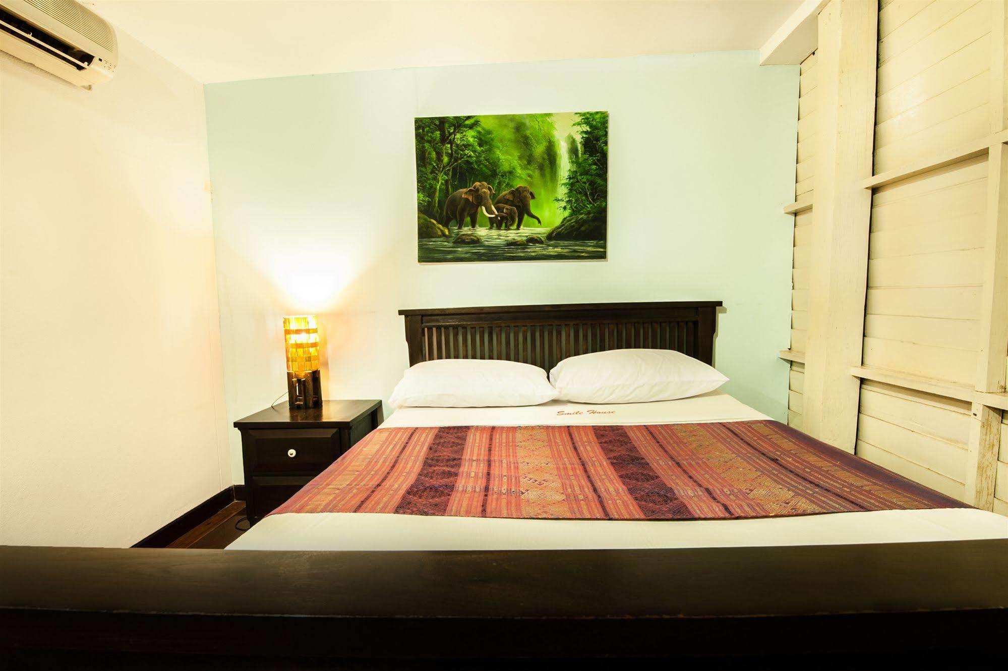 Hotel Smile House Boutique Chiang Mai Exterior foto