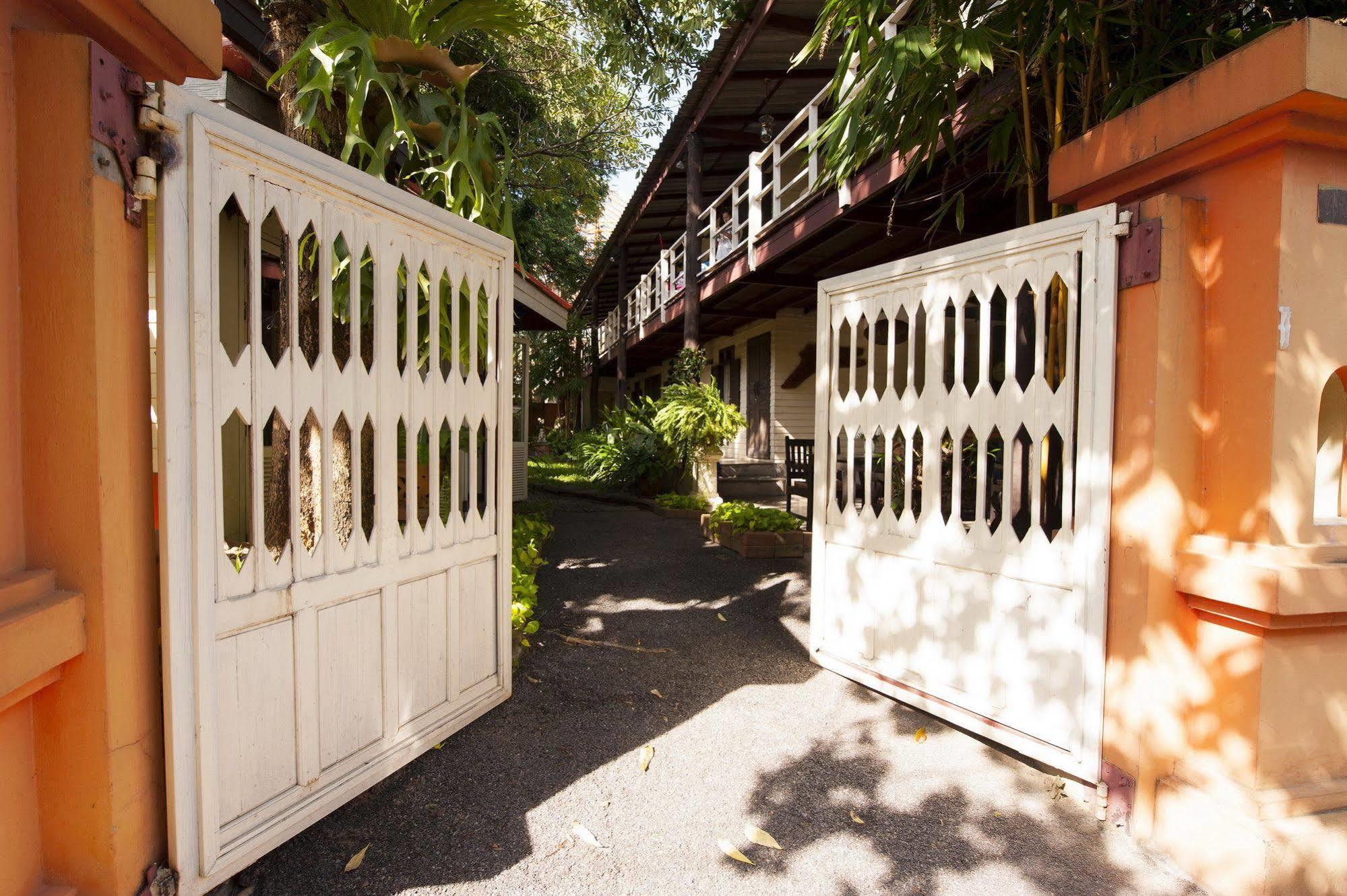 Hotel Smile House Boutique Chiang Mai Exterior foto